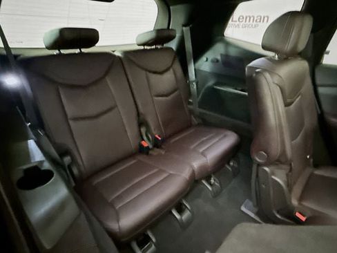 Used 2022 Cadillac XT6 Premium Luxury w/ Technology Package image 30