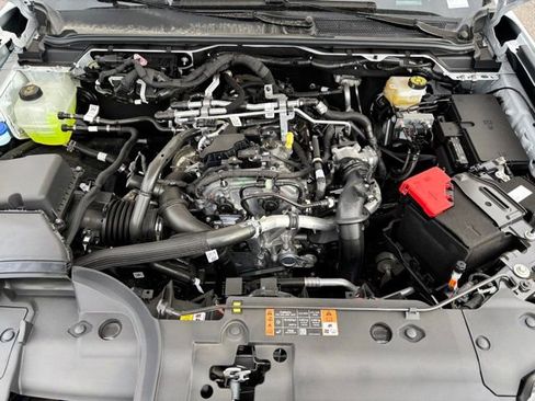 New 2025 Ford Ranger XLT w/ Equipment Group 301A High image 25