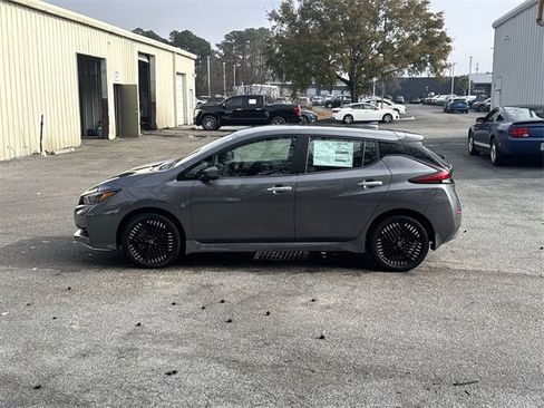 New 2025 Nissan Leaf SV Plus image 8