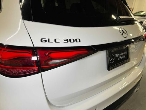 Used 2026 Mercedes-Benz GLC 300 4MATIC image 14