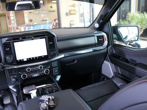 Used 2025 Ford F150 Raptor image 17