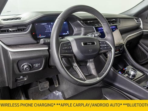 Used 2024 Jeep Grand Cherokee L Limited w/ Luxury Tech Group II image 4