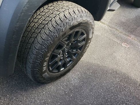 Used 2024 Chevrolet Colorado Trail Boss w/ Advanced Trailering Package image 9