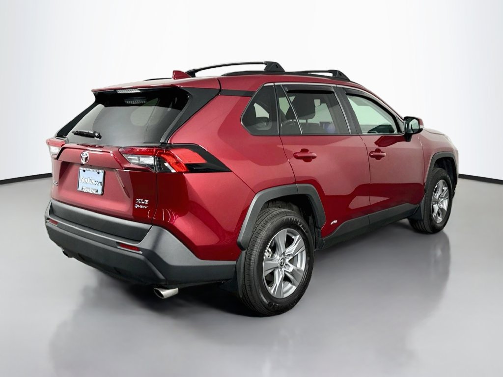 Used 2025 Toyota RAV4 XLE w/ Convenience Package AWD/4WD image 8