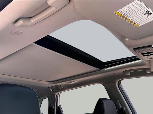Certified 2022 Nissan Rogue SL FWD image 14