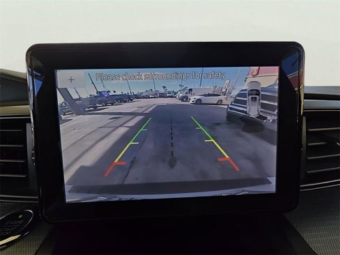 Used 2020 Ford Explorer XLT image 68