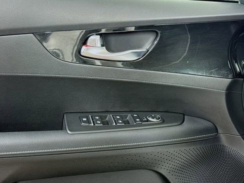 Used 2023 Kia Forte GT-Line w/ GT-Line Premium Package FWD image 14