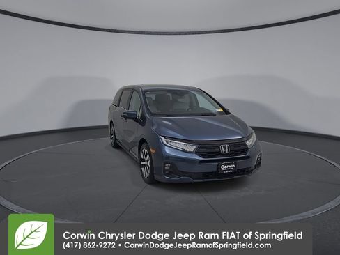 Used 2025 Honda Odyssey EX-L image 4