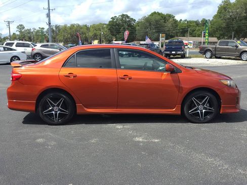 Used 2013 Toyota Corolla S Special Edition FWD image 4