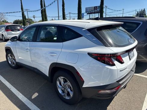 Used 2023 Hyundai Tucson SE image 26