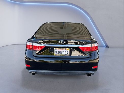 Used 2013 Lexus ES 350 w/ Luxury Pkg FWD image 5