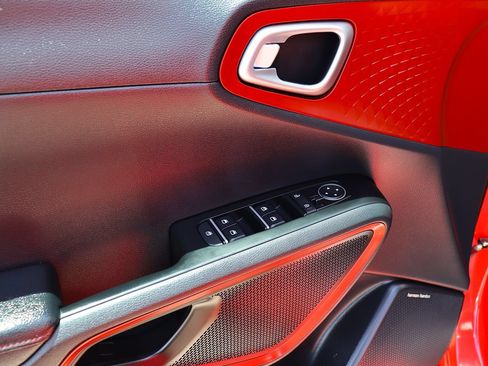 Used 2021 Kia Soul Turbo FWD image 37