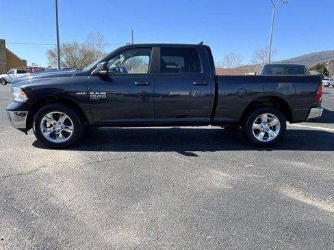 Used 2019 RAM 1500 Big Horn AWD/4WD image 5