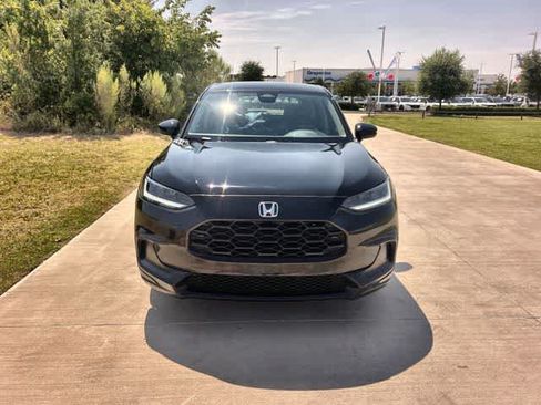 Used 2025 Honda HR-V LX image 7