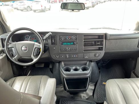 Used 2023 GMC Savana 2500 Extended w/ Driver Convenience Package RWD image 19