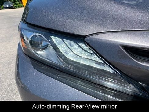 Used 2023 Toyota Camry XSE FWD image 16