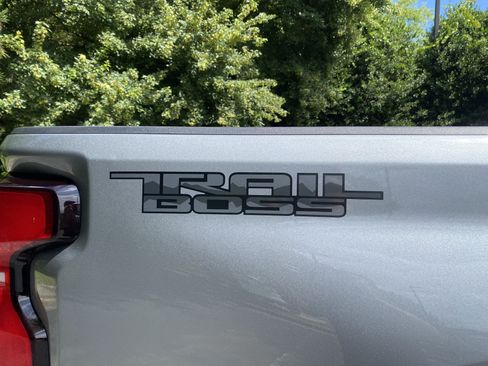 Used 2025 Chevrolet Silverado 2500 LTZ w/ Trail Boss Package AWD/4WD image 47