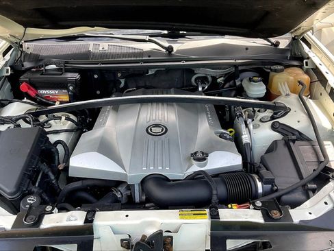 Used 2005 Cadillac SRX V8 w/ Preferred Equipment Group AWD/4WD image 28