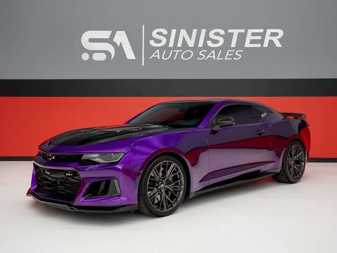 Used 2018 Chevrolet Camaro ZL1 RWD image 1
