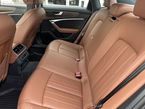 Used 2024 Audi A6 2.0T Premium w/ Convenience Package image 12