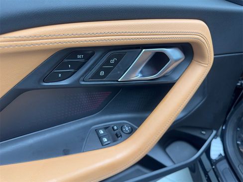 Used 2025 BMW 230i Coupe w/ M Sport Package image 32