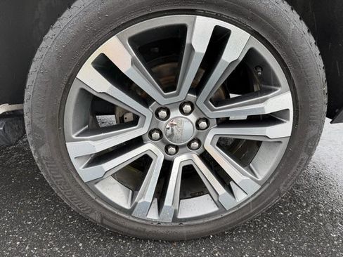 Used 2018 GMC Yukon XL Denali w/ Denali Ultimate Package AWD/4WD image 34