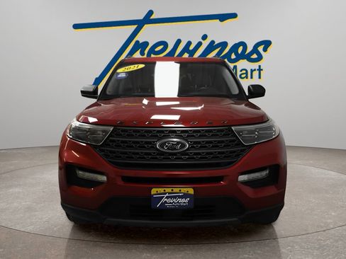 Used 2021 Ford Explorer XLT w/ Equipment Group 202A RWD image 4