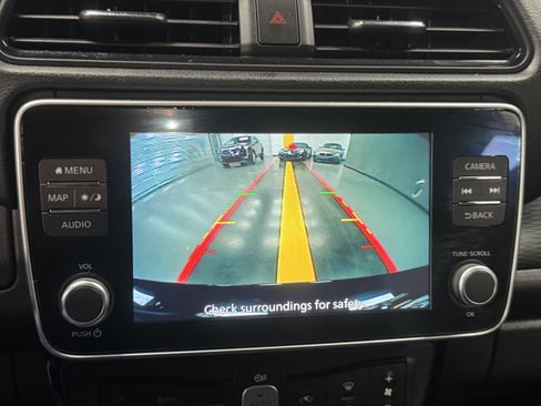 Used 2021 Nissan Leaf SV image 22