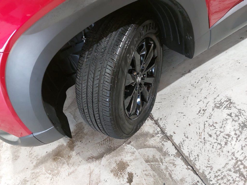 Used 2025 MAZDA CX-50 AWD 2.5 S w/ Cargo Package image 30