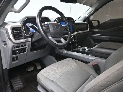 Used 2022 Ford F150 XLT w/ Equipment Group 302A High image 19