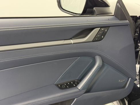 Used 2025 Porsche 911 Carrera image 23