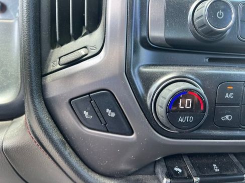 Used 2014 GMC Sierra 1500 SLT w/ All-Terrain Package AWD/4WD image 27