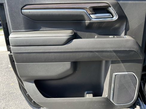 Used 2022 Chevrolet Silverado 1500 LT Trail Boss w/ Protection Package image 17