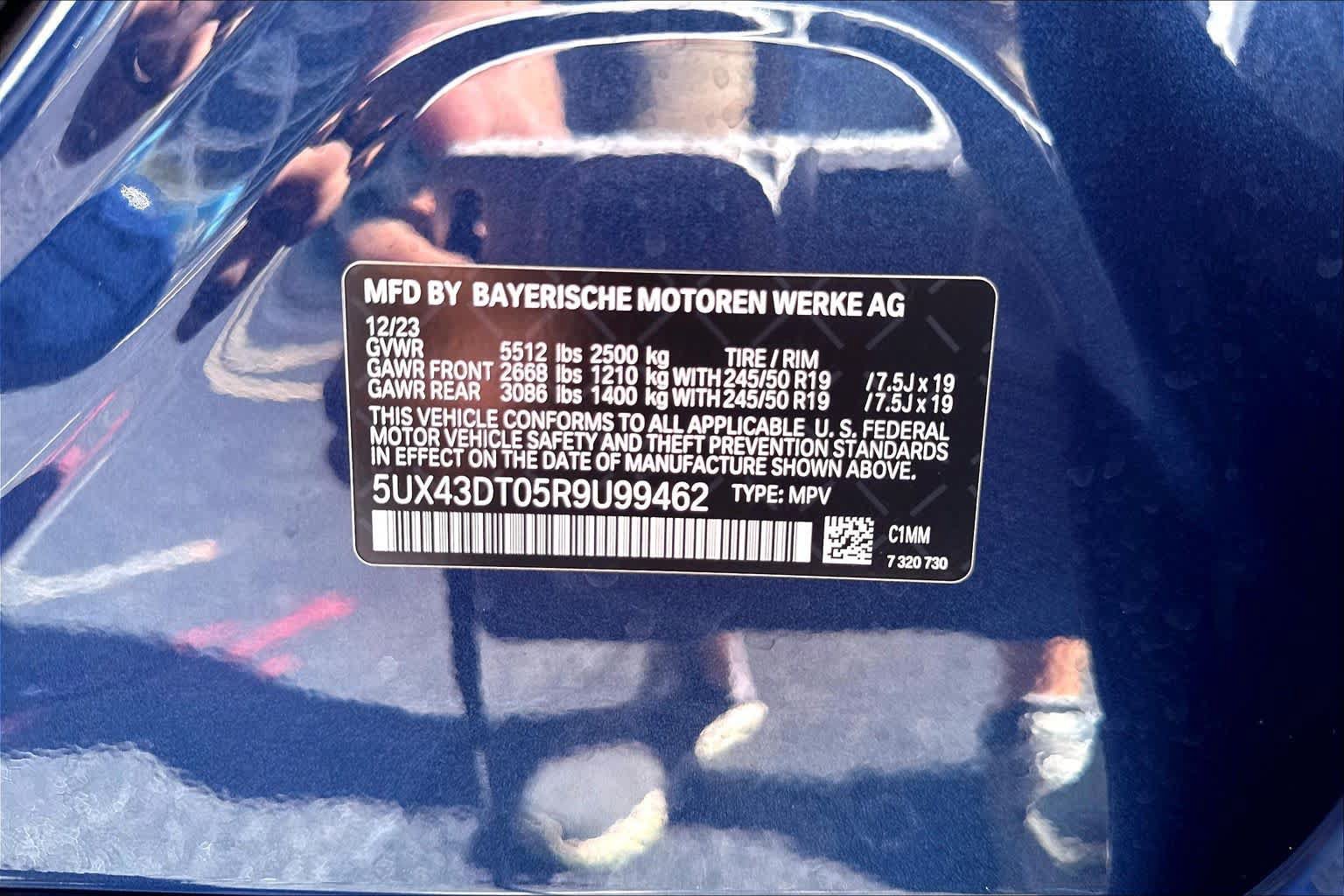Used 2024 BMW X4 M40i w/ Parking Assistance Package AWD/4WD image 34
