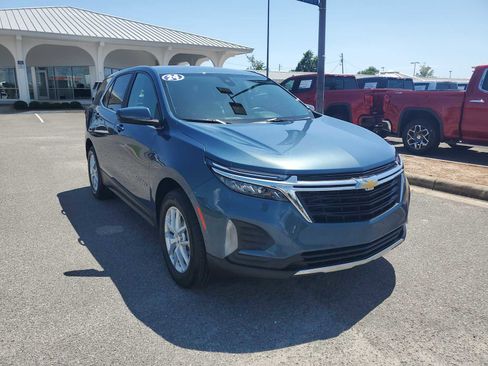 Used 2024 Chevrolet Equinox LT FWD image 8
