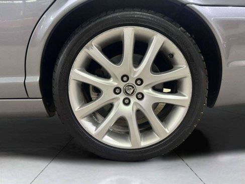 Used 2008 Jaguar XJ8 RWD image 48