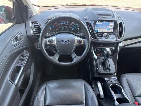 Used 2016 Ford Escape Titanium w/ Equipment Group 301A AWD/4WD image 13