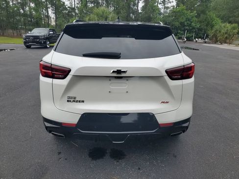 Certified 2023 Chevrolet Blazer RS w/ Driver Confidence II Package FWD image 5