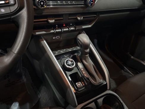 Used 2023 Chevrolet Colorado Trail Boss w/ Technology Package image 23