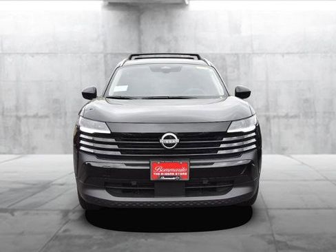 New 2026 Nissan Kicks SV w/ SV Premium Package image 4