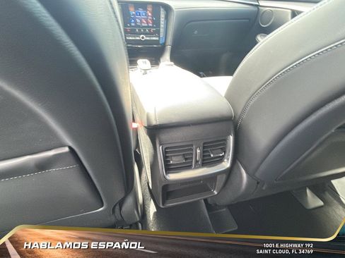 Used 2025 INFINITI QX50 Pure image 24