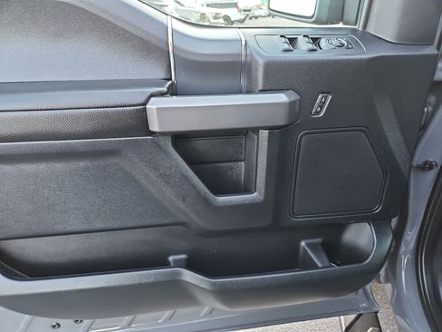 Used 2020 Ford F150 XLT w/ Equipment Group 302A Luxury image 15