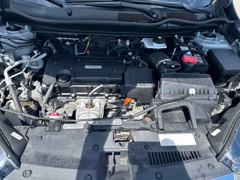 Used 2018 Honda CR-V LX image 12
