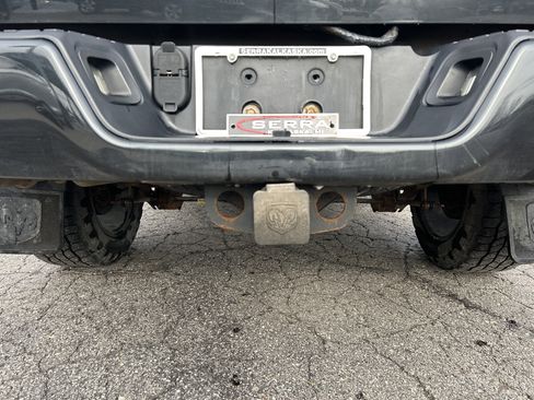 Used 2017 RAM 1500 Sport w/ Black Ram 1500 Sport Group AWD/4WD image 21