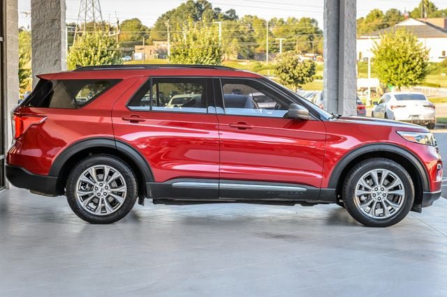Used 2022 Ford Explorer XLT w/ Equipment Group 202A RWD image 59