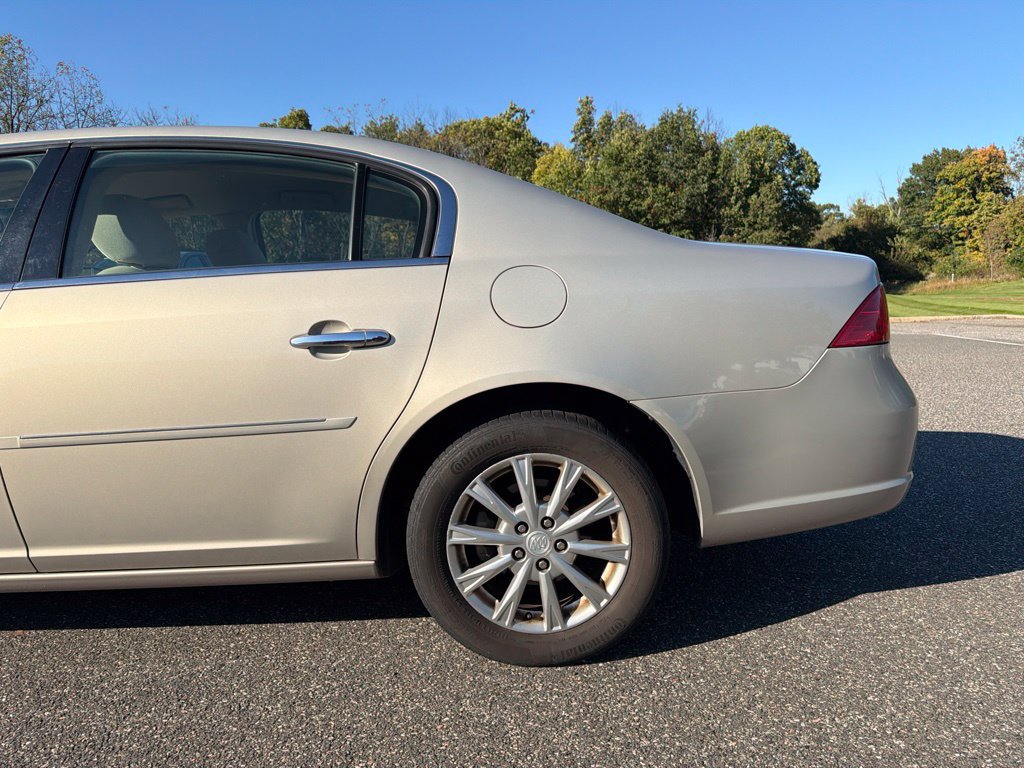 Used 2009 Buick Lucerne CX FWD image 4