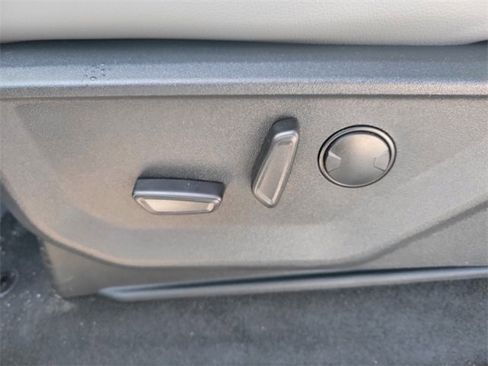 New 2025 Ford F150 Lightning Flash image 20