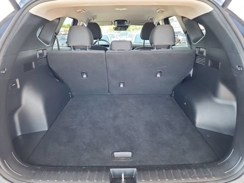 Used 2025 Hyundai Tucson SEL FWD image 40