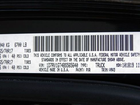 Used 2011 RAM 1500 Classic SLT w/ Remote Start & Security Group image 44