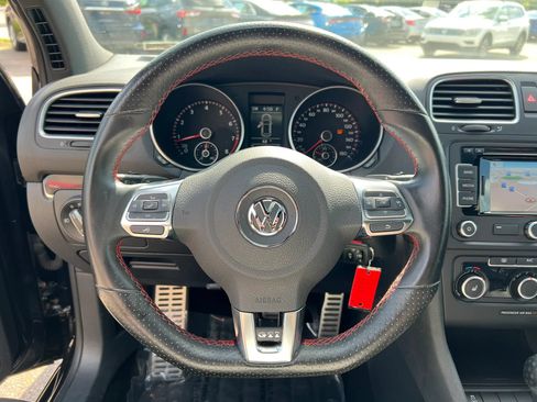 Used 2014 Volkswagen GTI Driver's Edition FWD image 15